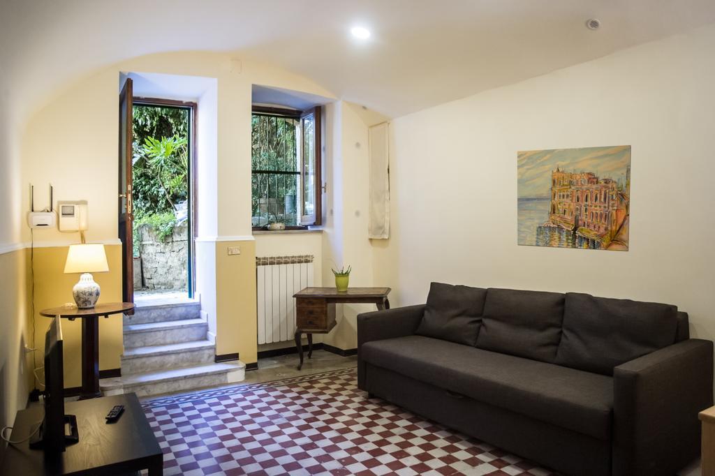 Casa Vacanze Amedeo Napoli Bagian luar foto